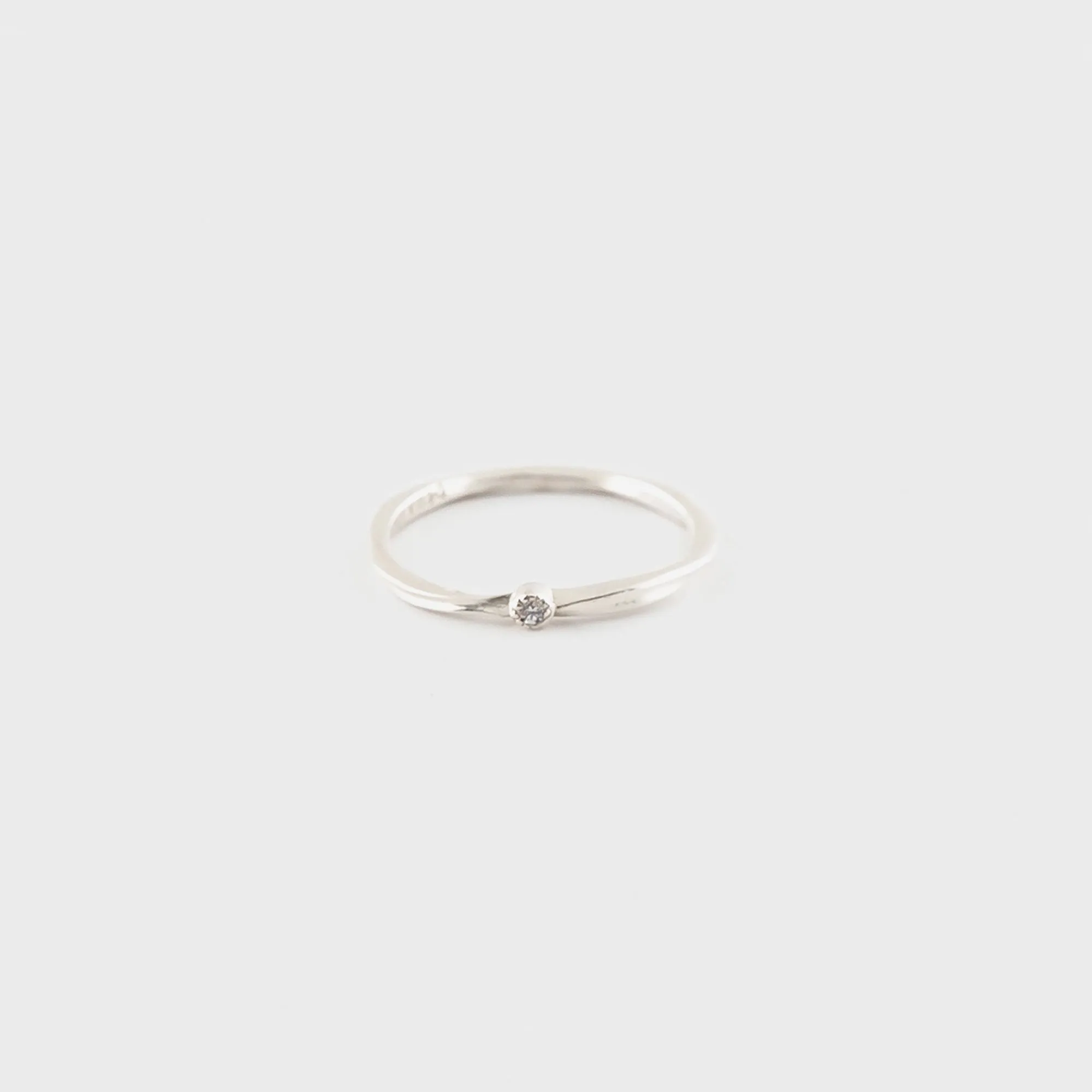 Cléo Coulée Diamond Ring