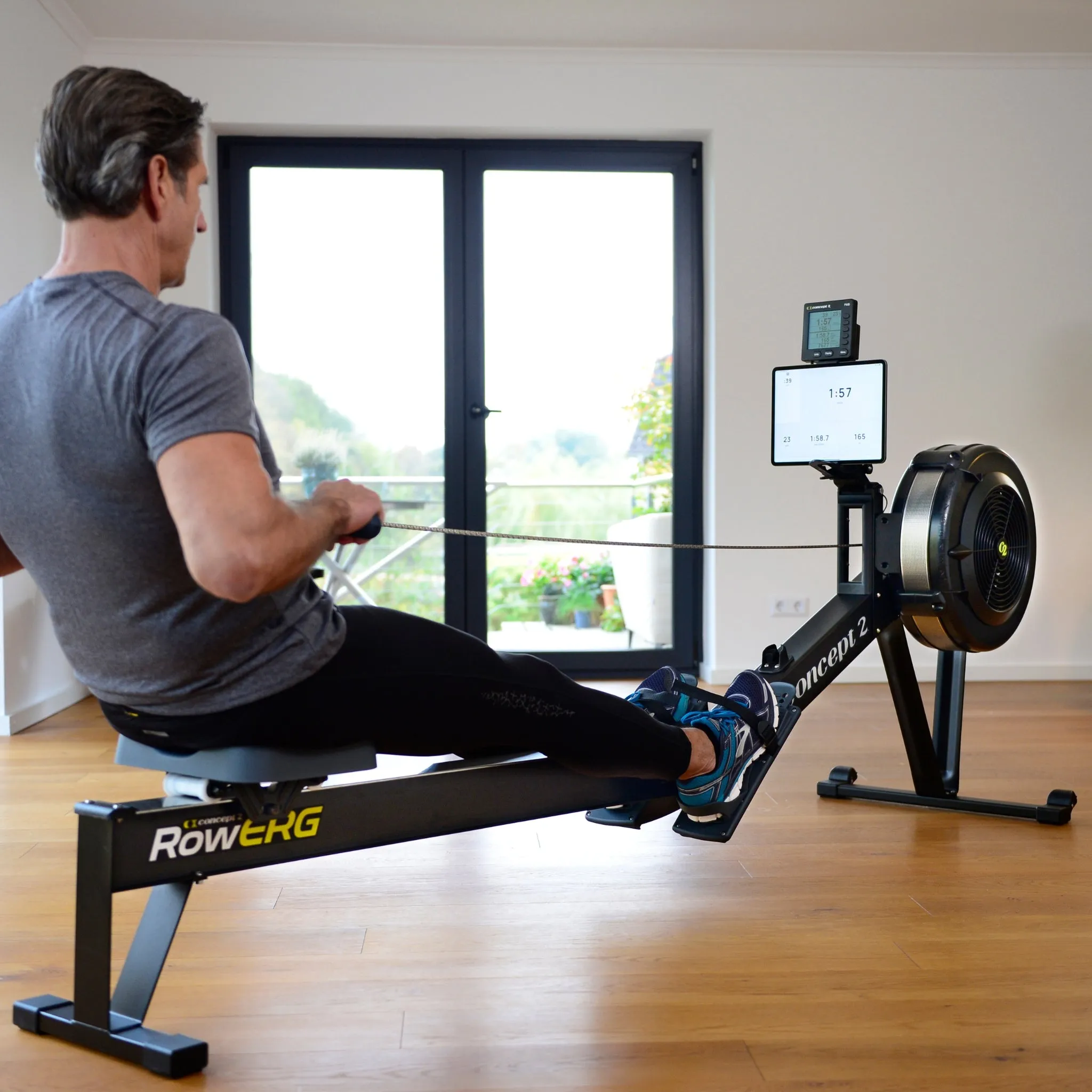 Concept2 RowErg Rowing Machine, 20" Seat Height