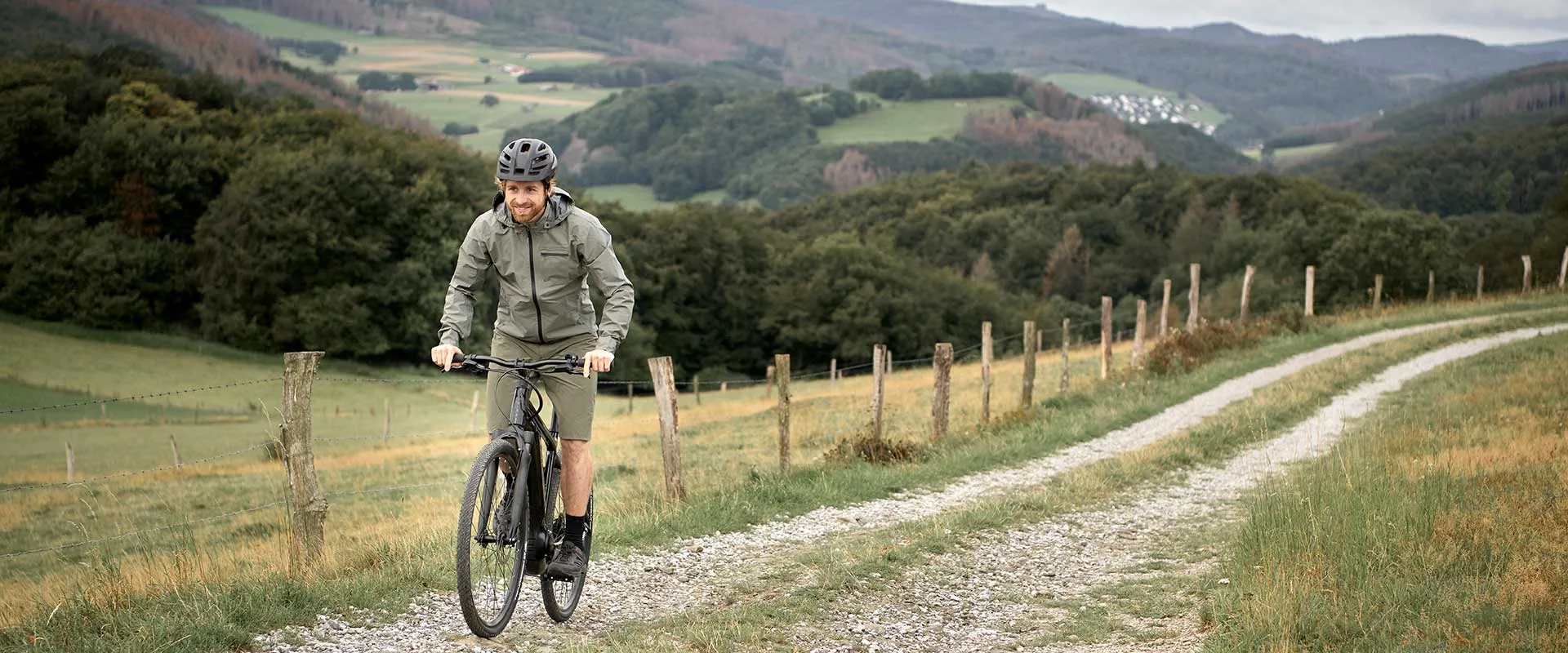 Giant Roam E  GTS Black