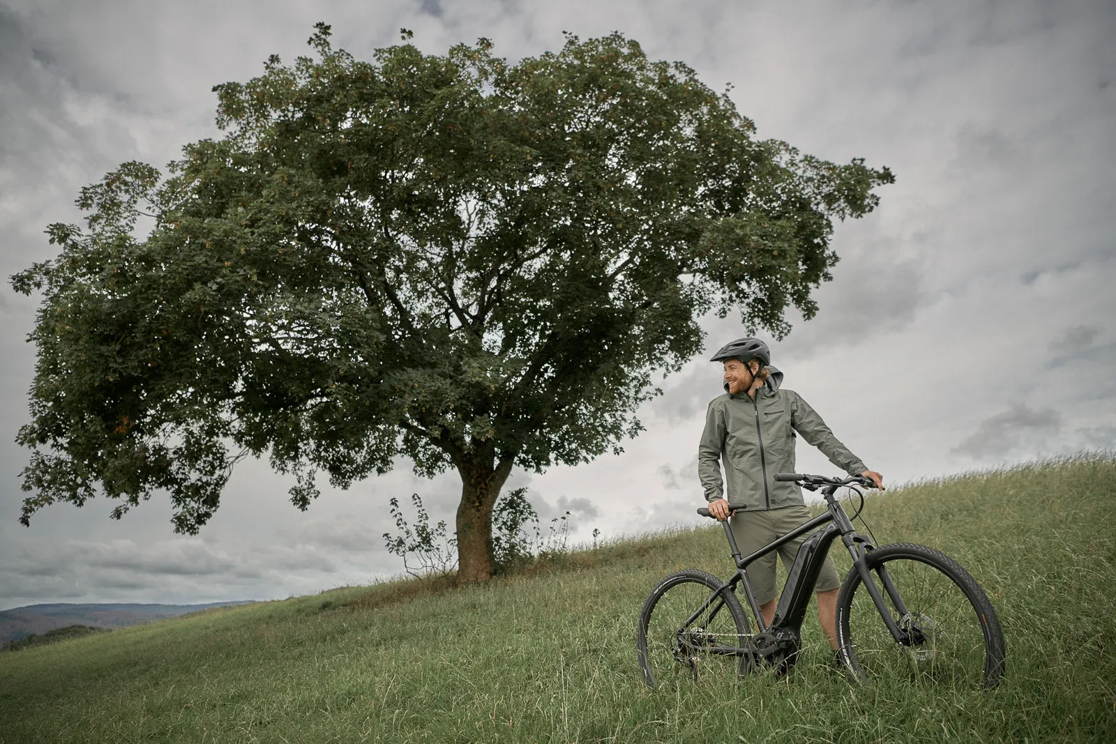 Giant Roam E  GTS Black