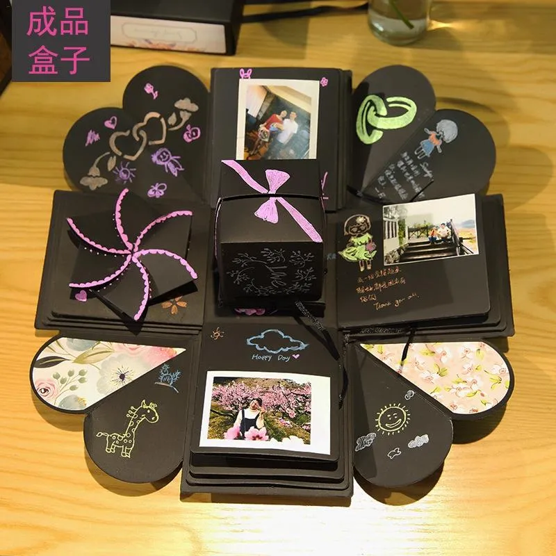 HEART EXPLOSION GIFT BOX
