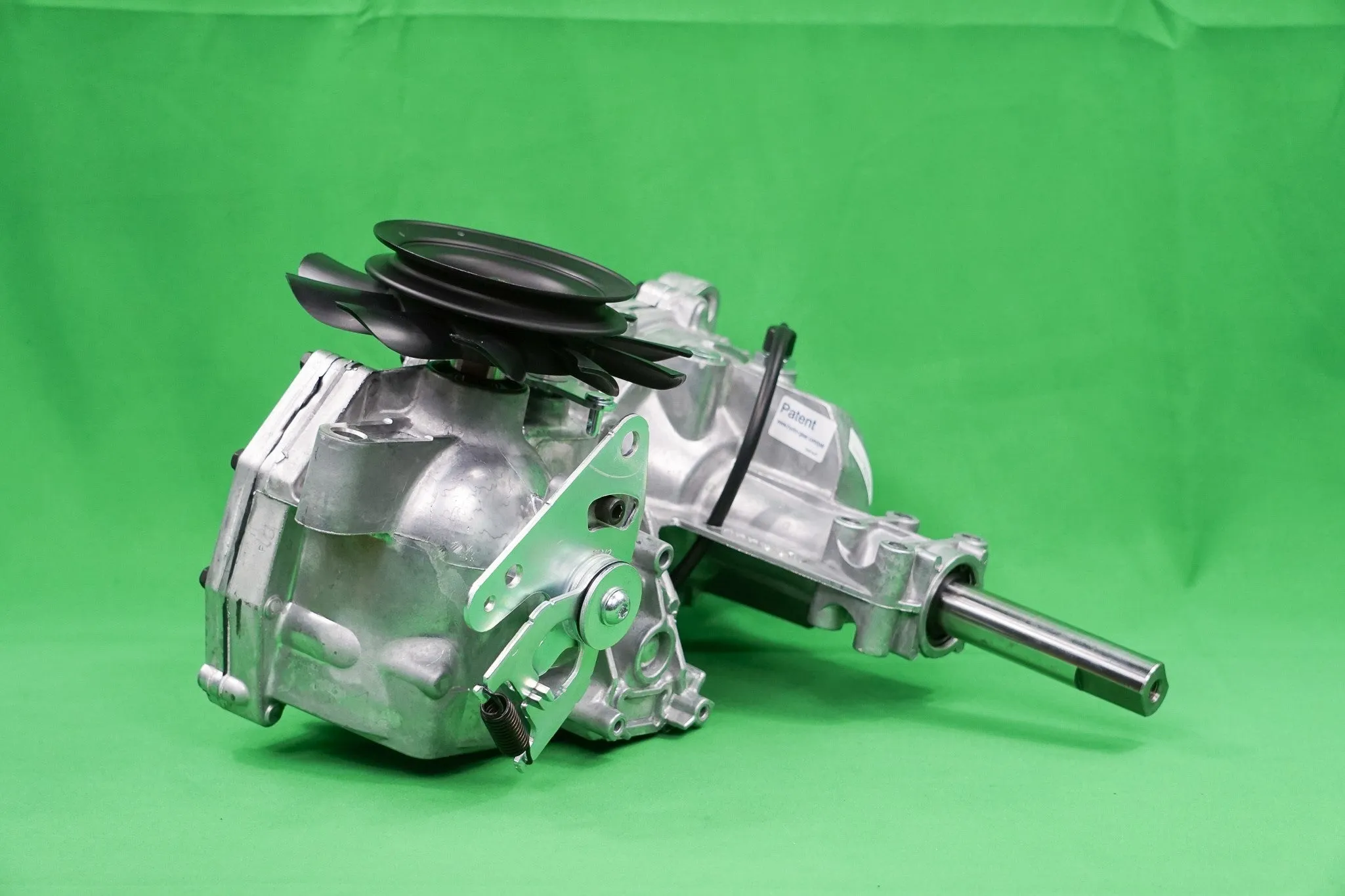 Hydro-Gear - 71649 - KIT; EZT RH WITH HUBS