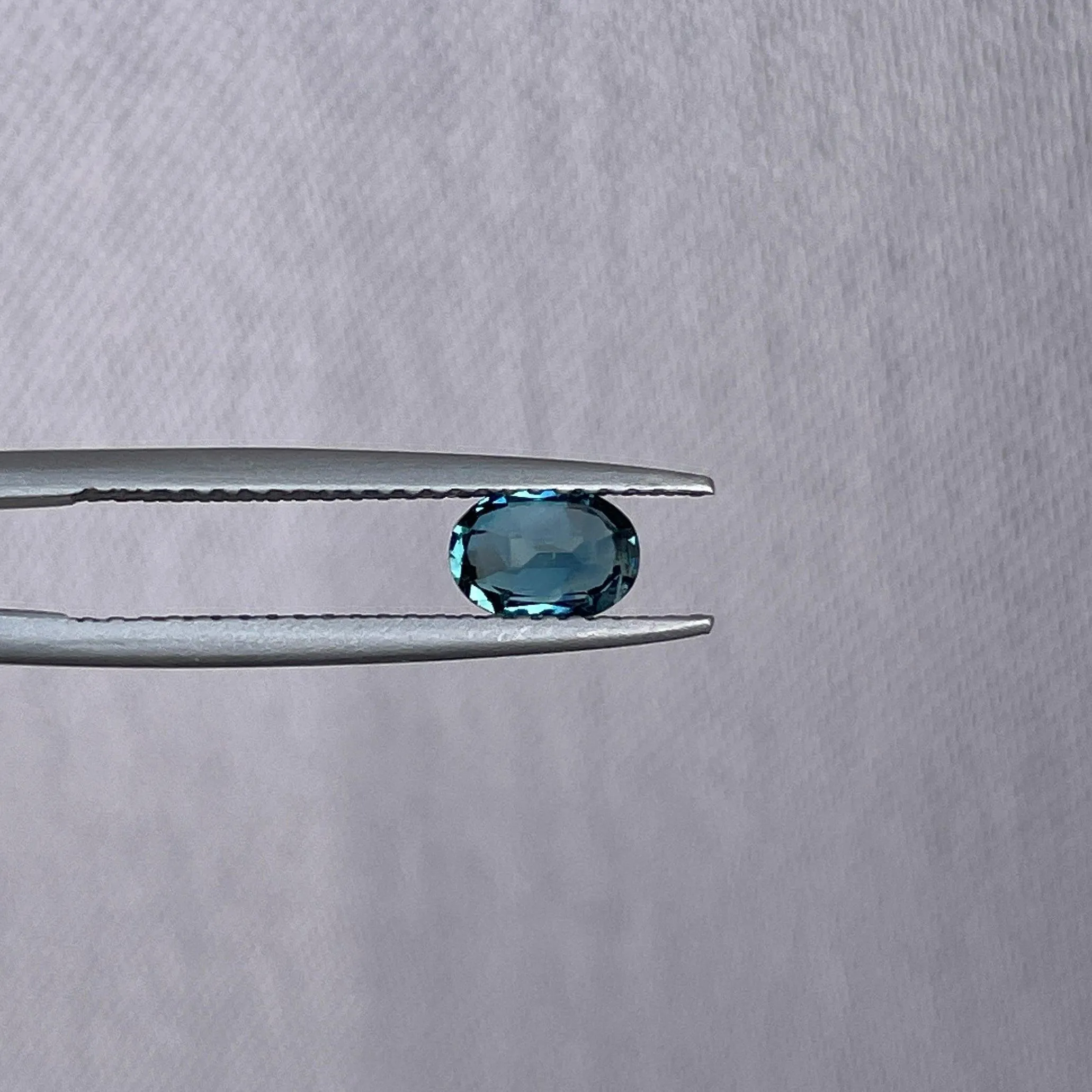 Loose sapphire heated certified blue green oval shape cut natural 0.73 ct