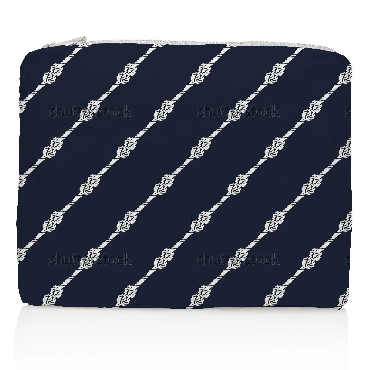 Medium Zipper Pack in Nautical Knot Stripes in Navy and White