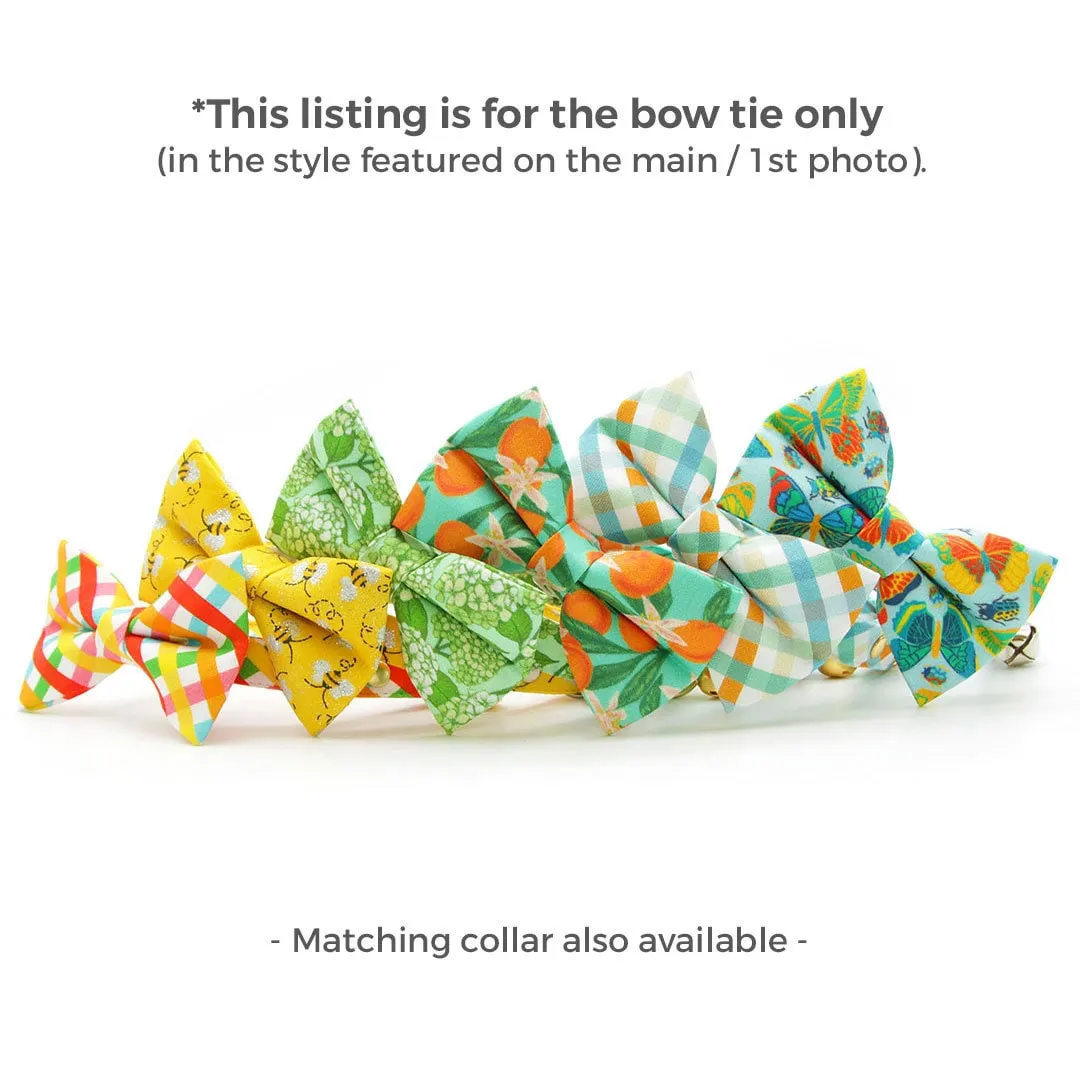 Pet Bow Tie - "Show Me The Honey" - Yellow Bee Cat Bow Tie / Spring   Summer / For Cats   Small Dogs (One Size)