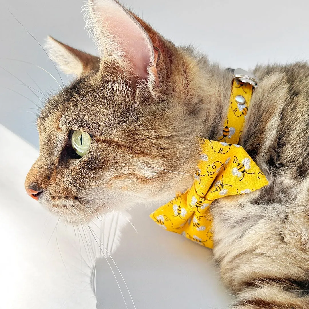 Pet Bow Tie - "Show Me The Honey" - Yellow Bee Cat Bow Tie / Spring   Summer / For Cats   Small Dogs (One Size)
