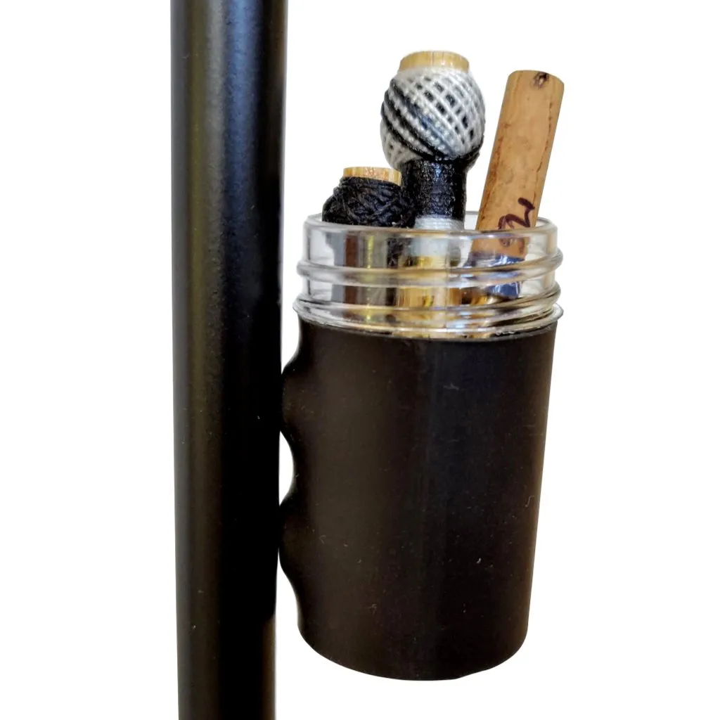 Magnetic Reed Water Pot & Holder - Efficient Watering Solution