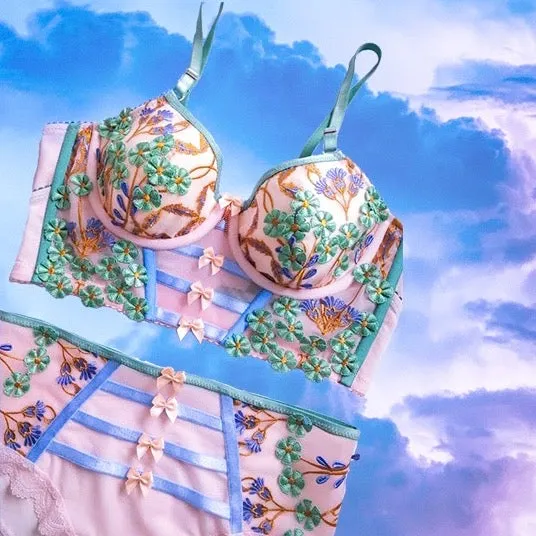 Song of Songs Lace Bra and Undie Kit