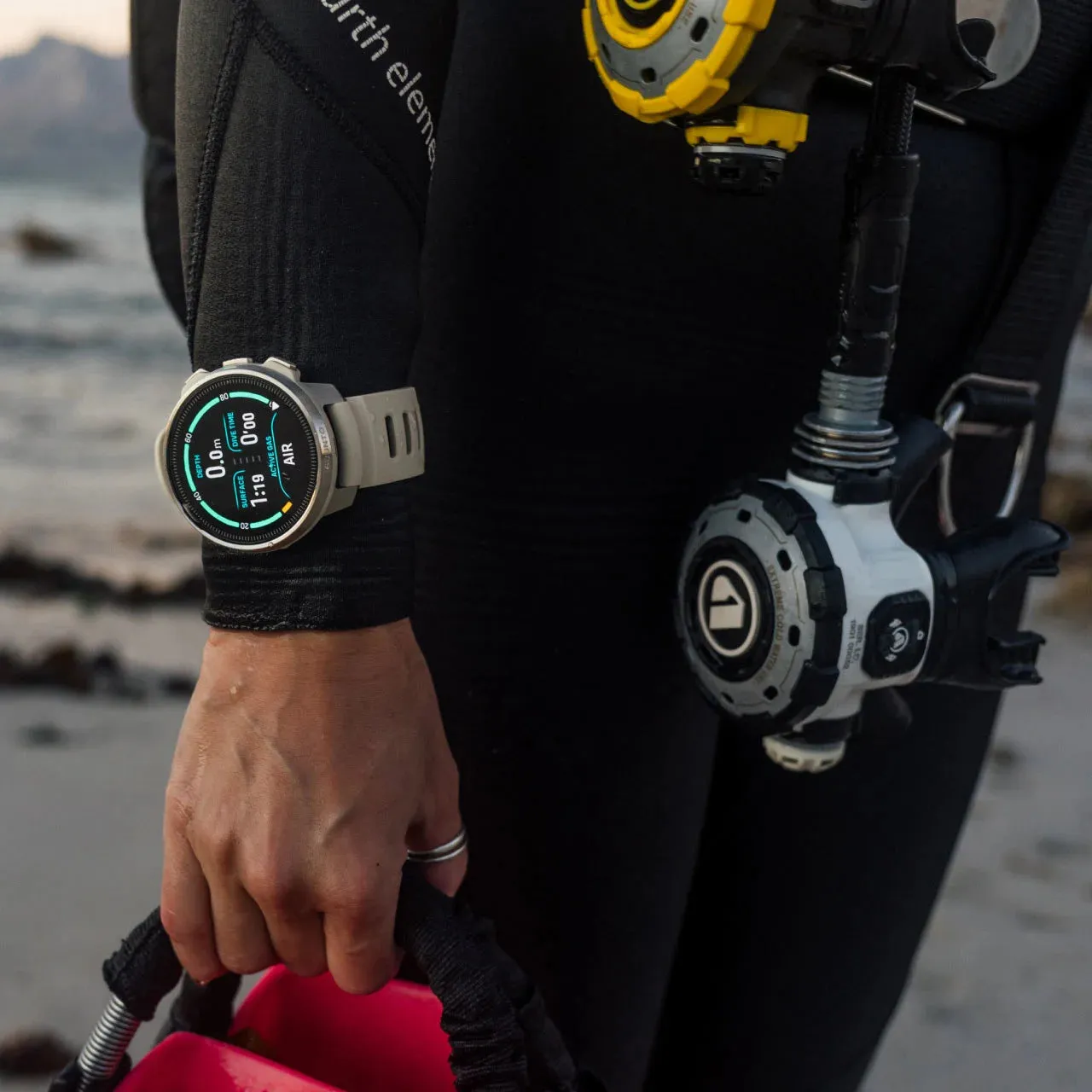 Suunto Ocean Dive Computer & Sports Watch with Optional Tank Pod Transmitter
