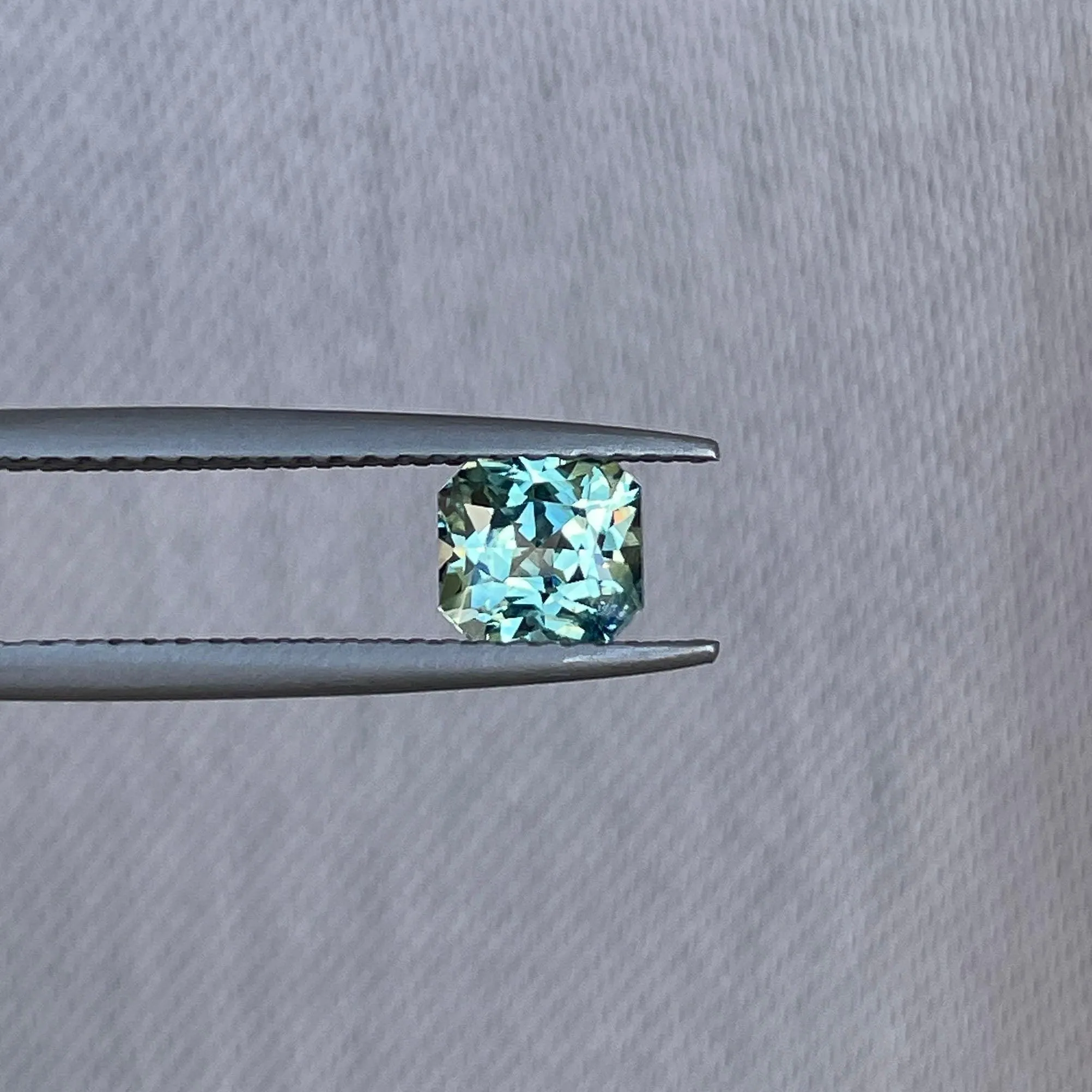 Teal Sapphire 0.88 Ct, Natural Teal Sapphire Ring, Parti sapphire, Teal Sapphire Engagement Ring, bespoke Ring, For Custom ring Loose gem